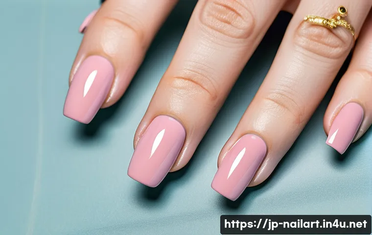네일아트 이론 공부법 - A sophisticated nail art design focusing on color theory, featuring a harmonious blend of muted dust...